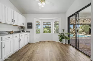 1340 N Diane Cir, Mesa, AZ 85203 - Photo 7