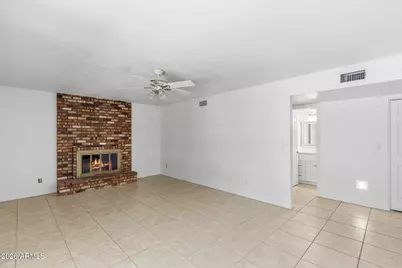 4721 E Sandra Terrace, Phoenix, AZ 85032 - Photo 9