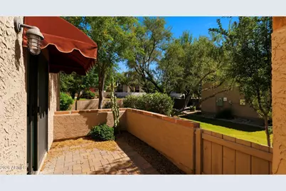 6465 N 77th Place, Scottsdale, AZ 85250 - Photo 19