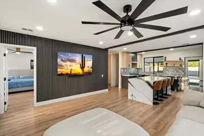 1629 N 16th Avenue, Phoenix, AZ 85007 - Photo 11