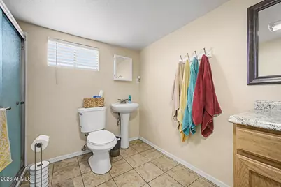8211 S Calle Bella Vista, Guadalupe, AZ 85283 - Photo 11