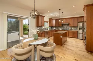 23023 N 43rd Pl, Phoenix, AZ 85050 - Photo 9