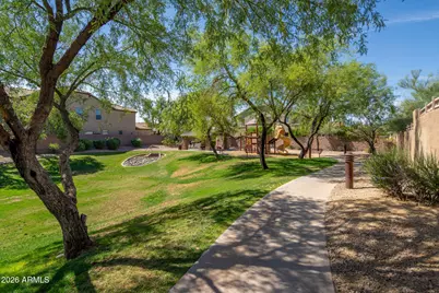 23023 N 43rd Place, Phoenix, AZ 85050 - Photo 39