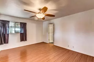 2445 N 38th St, Phoenix, AZ 85008 - Photo 17