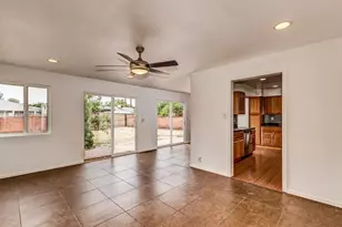 2445 N 38th St, Phoenix, AZ 85008 - Photo 13