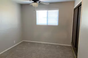 2445 N 38th St, Phoenix, AZ 85008 - Photo 15