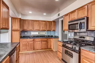 2445 N 38th St, Phoenix, AZ 85008 - Photo 9