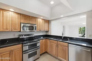14262 N 50th St, Scottsdale, AZ 85254 - Photo 9