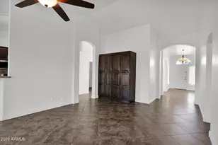 502 N Falcon Dr, Gilbert, AZ 85234 - Photo 7