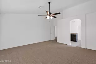 502 N Falcon Dr, Gilbert, AZ 85234 - Photo 19