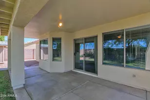 502 N Falcon Dr, Gilbert, AZ 85234 - Photo 27