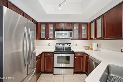 750 E Northern Avenue #1081, Phoenix, AZ 85020 - Photo 9