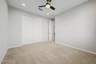 9565 W Patrick Ln, Peoria, AZ 85383 - Photo 43