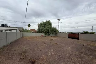 921 S 3rd Ave, Phoenix, AZ 85003 - Photo 11