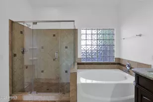 1011 W Kelton Ln, Phoenix, AZ 85023 - Photo 19
