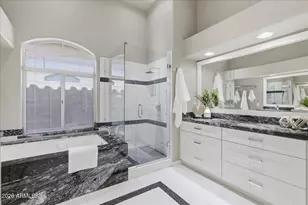 8880 E Wood Dr, Scottsdale, AZ 85260 - Photo 17
