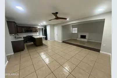 2512 N 47th Drive, Phoenix, AZ 85035 - Photo 5
