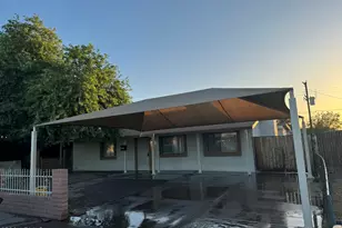 2512 N 47th Dr, Phoenix, AZ 85035 - Photo 1