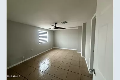 2512 N 47th Drive, Phoenix, AZ 85035 - Photo 7