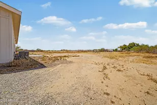 21376 W Mark Ln, Wittmann, AZ 85361 - Photo 23