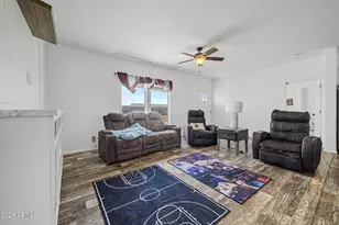 21376 W Mark Ln, Wittmann, AZ 85361 - Photo 3