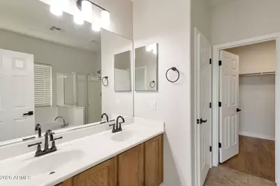 7525 W Springfield Way, Florence, AZ 85132 - Photo 9