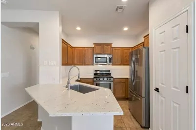 7525 W Springfield Way, Florence, AZ 85132 - Photo 7