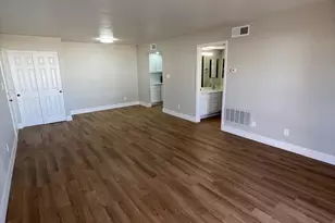 8500 E Indian School Rd, Scottsdale, AZ 85251 - Photo 11