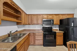 453 S Parkcrest, Mesa, AZ 85206 - Photo 13