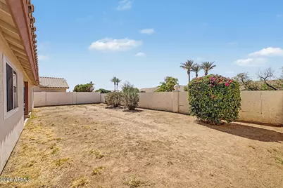 8815 W Port Au Prince Lane, Peoria, AZ 85381 - Photo 31