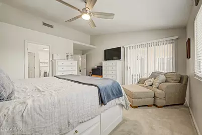 8815 W Port Au Prince Lane, Peoria, AZ 85381 - Photo 17
