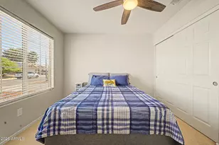 8815 W Port Au Prince Ln, Peoria, AZ 85381 - Photo 23