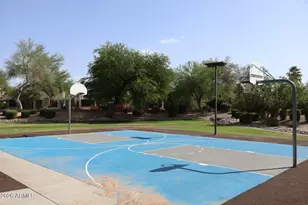 1019 E Monona Dr, Phoenix, AZ 85024 - Photo 43