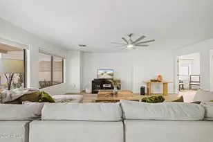 1019 E Monona Dr, Phoenix, AZ 85024 - Photo 11