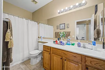 6611 S 25th Drive, Phoenix, AZ 85041 - Photo 25