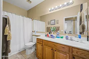 6611 S 25th Dr, Phoenix, AZ 85041 - Photo 25
