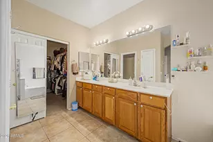 6611 S 25th Dr, Phoenix, AZ 85041 - Photo 19