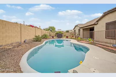 6611 S 25th Drive, Phoenix, AZ 85041 - Photo 31