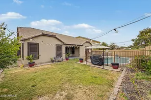 6611 S 25th Dr, Phoenix, AZ 85041 - Photo 33