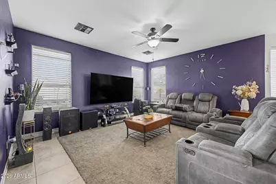 6611 S 25th Drive, Phoenix, AZ 85041 - Photo 13