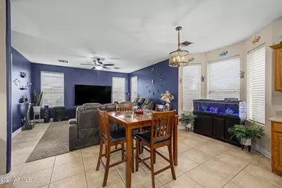 6611 S 25th Drive, Phoenix, AZ 85041 - Photo 15