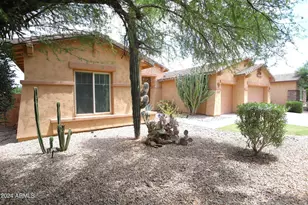 2006 E San Carlos Pl, Chandler, AZ 85249 - Photo 3