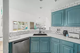 3914 E Amberwood Dr, Phoenix, AZ 85048 - Photo 17