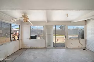 6218 W Medlock Dr, Glendale, AZ 85301 - Photo 31