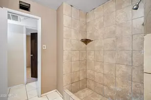 6218 W Medlock Dr, Glendale, AZ 85301 - Photo 25