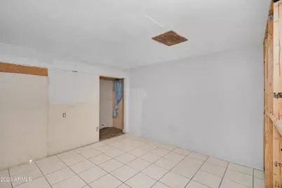 6218 W Medlock Drive, Glendale, AZ 85301 - Photo 17