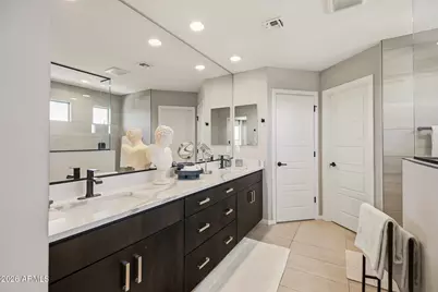 9022 W San Miguel Avenue, Glendale, AZ 85305 - Photo 23