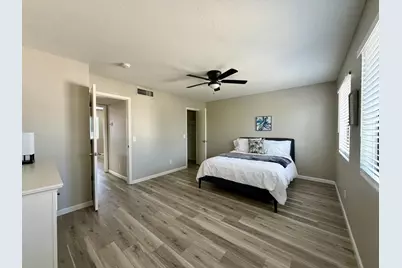 15847 N 26th Avenue, Phoenix, AZ 85023 - Photo 11