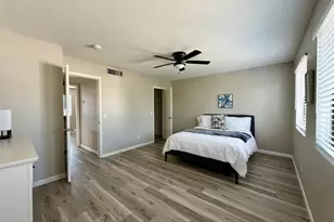 15847 N 26th Ave, Phoenix, AZ 85023 - Photo 11