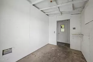 8601 N 103rd Ave, Peoria, AZ 85345 - Photo 23